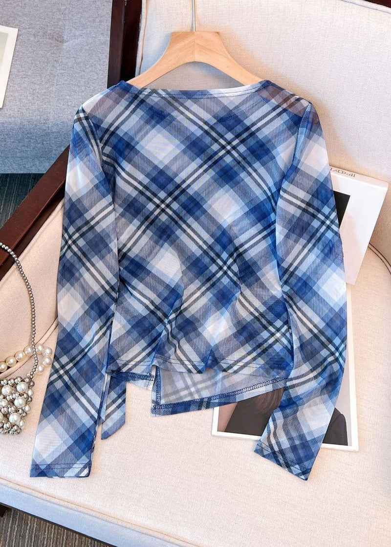 Well Tailored Shirt with a Graceful Silhouette