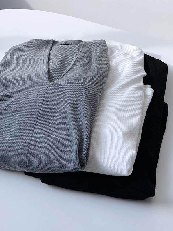 Well Tailored T-Shirt with a Graceful Silhouette