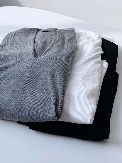 Well Tailored T-Shirt with a Graceful Silhouette