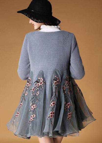 Classic Vintage & Enduringly Stylish Coat