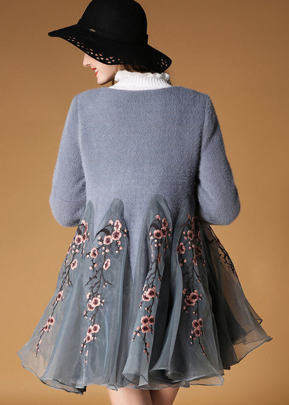 Classic Vintage & Enduringly Stylish Coat
