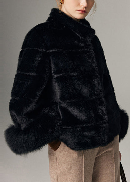 Classic Vintage & Enduringly Stylish Coat