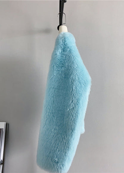 Beautifully Crafted Coat in a Classic Style