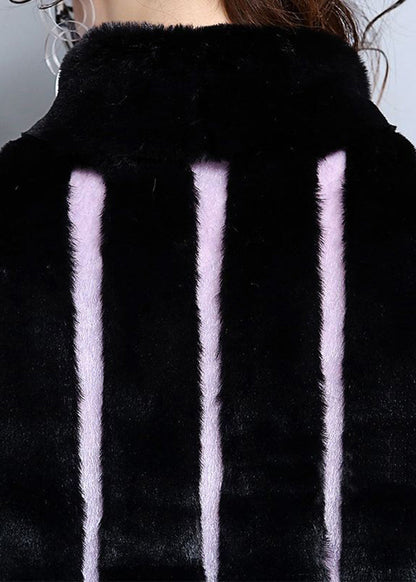 Gracefully Styled Coat for Any Occasion