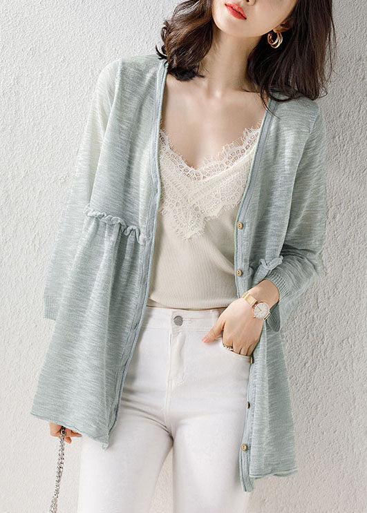 Well Tailored Cardigan with a Graceful Silhouette