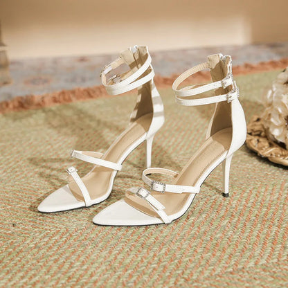 Graceful Orthopedic Sandals for Modern Look