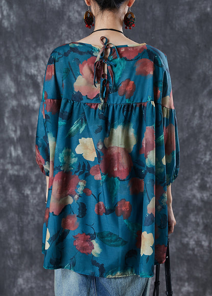 Classic Vintage Shirt with a Flattering Fit