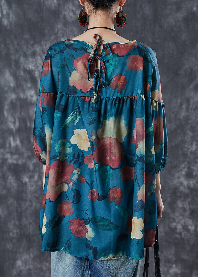 Classic Vintage Shirt with a Flattering Fit