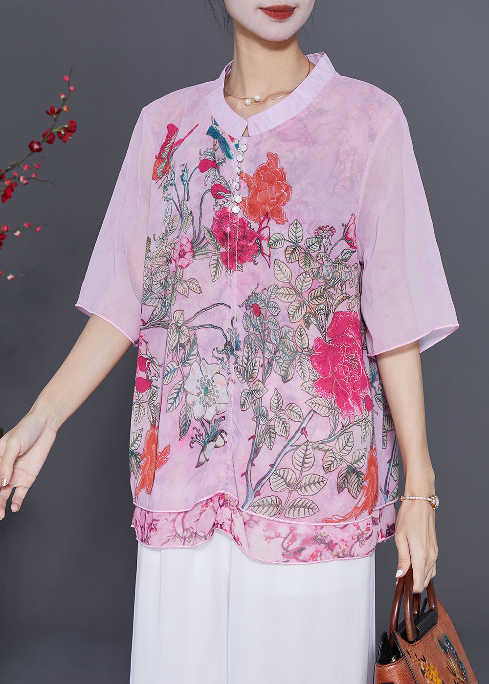 Effortlessly Elegant Shirt with a Timeless Design