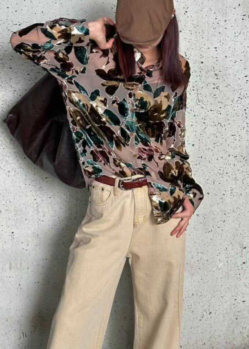 Well Tailored Shirt with a Graceful Silhouette