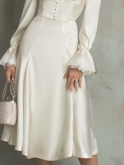 Effortlessly Elegant Dress with a Timeless Design