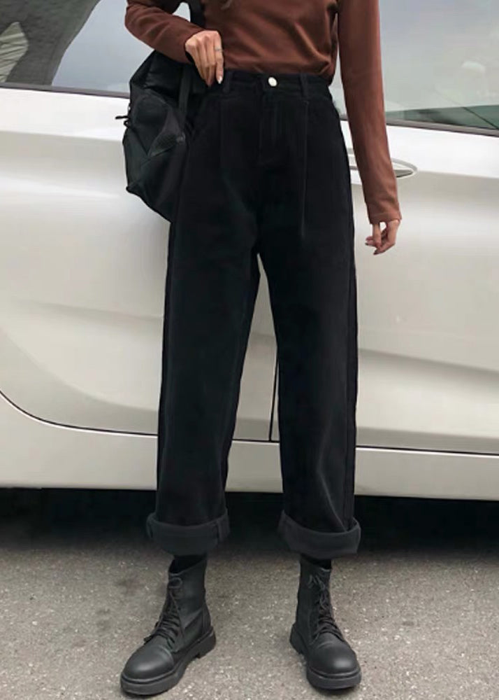 Sophisticated Pants with a Clean Classic Look
