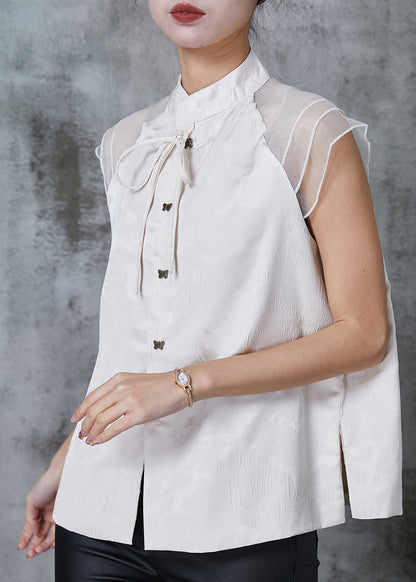 Effortlessly Elegant Shirt with a Timeless Design