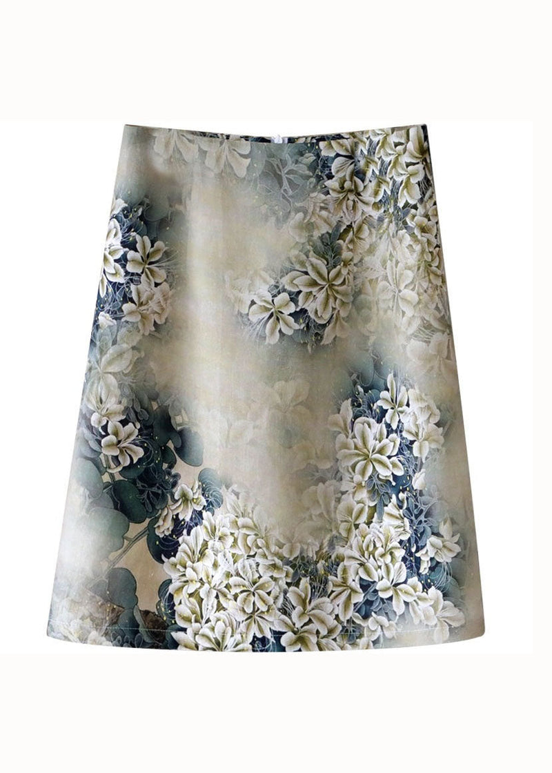 Sophisticated Garment with a Clean Classic Look