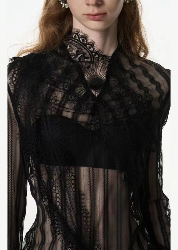 A Vintage Style Top with Delicate Timeless Details