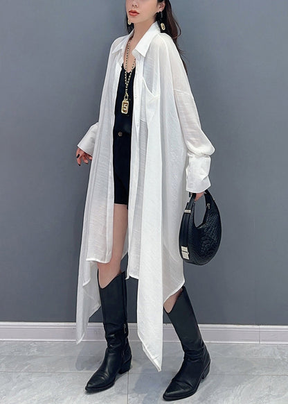 Classic Vintage Blouse with a Flattering Fit