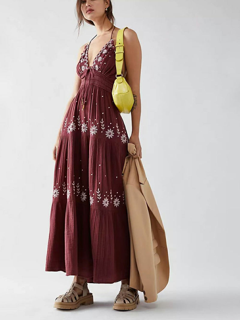 Effortlessly Elegant Dress with a Timeless Design