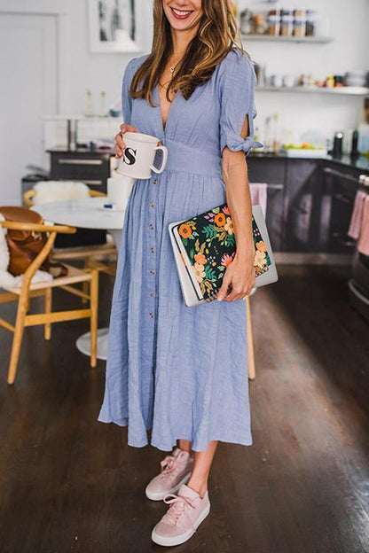 Gracefully Styled Dress for Any Occasion