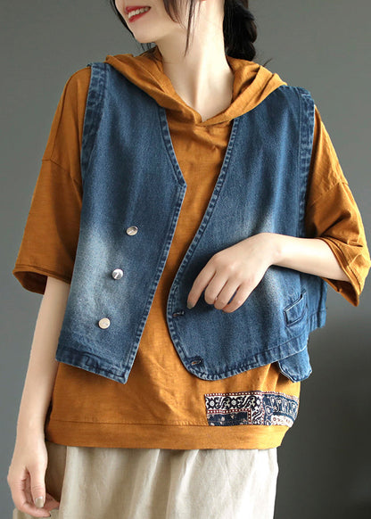 Classic Vintage Coat with a Flattering Fit