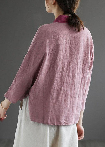 Classic Vintage Blouse with a Flattering Fit