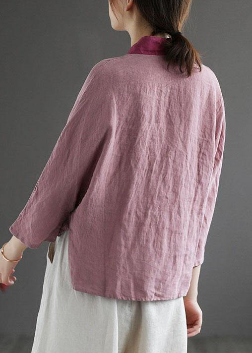 Classic Vintage Blouse with a Flattering Fit