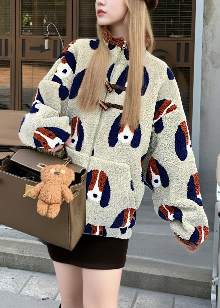 Gracefully Styled Coat for Any Occasion