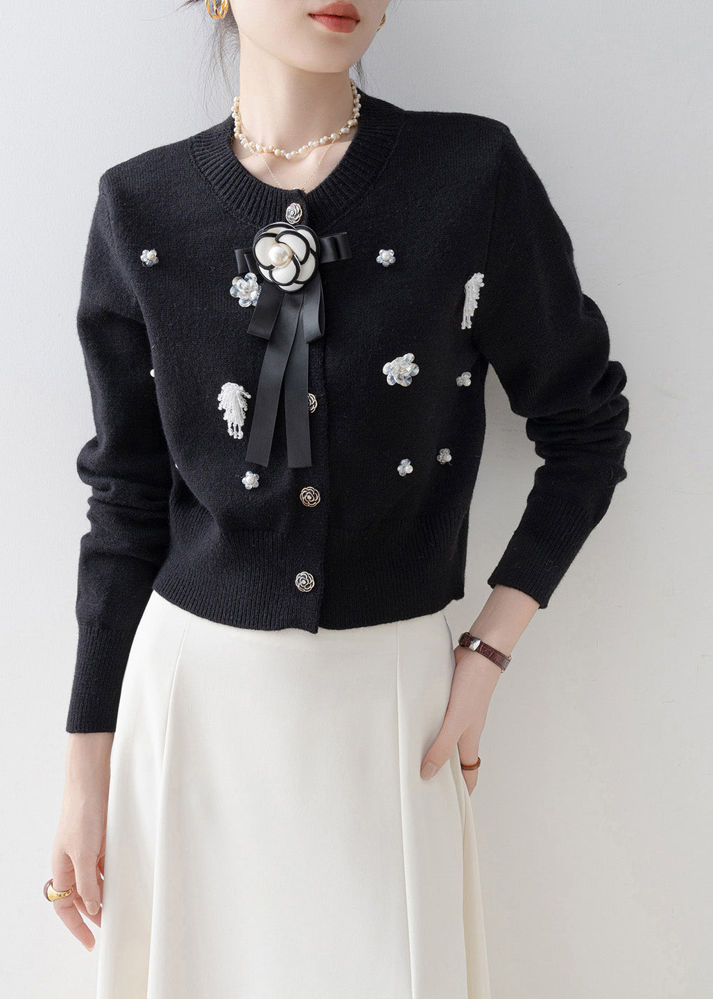 Classic Vintage Cardigan with a Flattering Fit