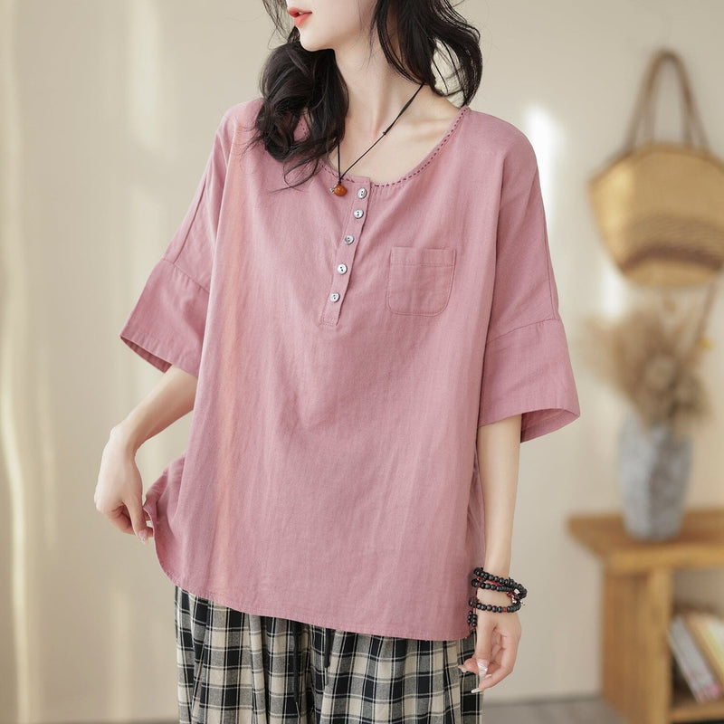 Well Tailored T-Shirt with a Graceful Silhouette