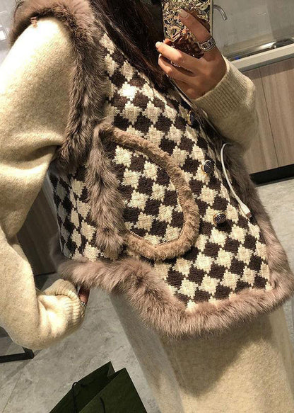 Sophisticated Coat with a Clean Classic Look