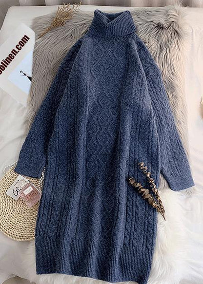 Beautifully Finished Sweater in a Timeless Design