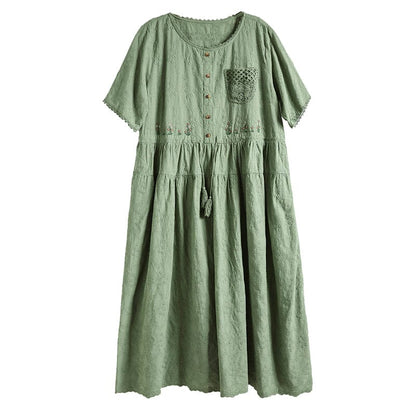 Gracefully Styled Dress for Any Occasion