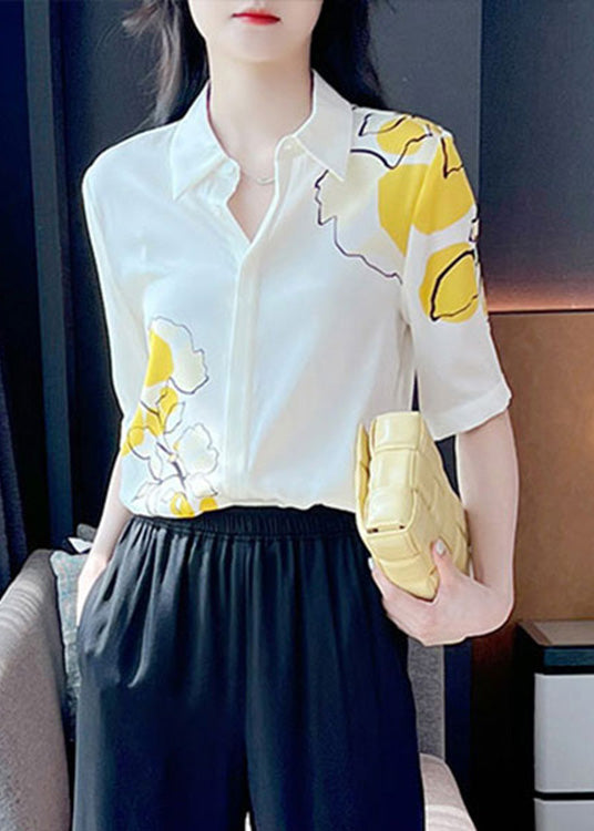 Classic Vintage Shirt with a Flattering Fit