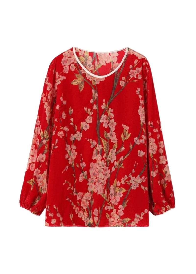 Effortlessly Elegant Top with a Timeless Design