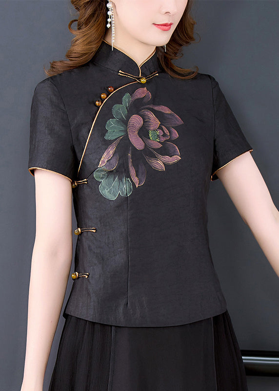 Beautifully Finished Shirt in a Timeless Design