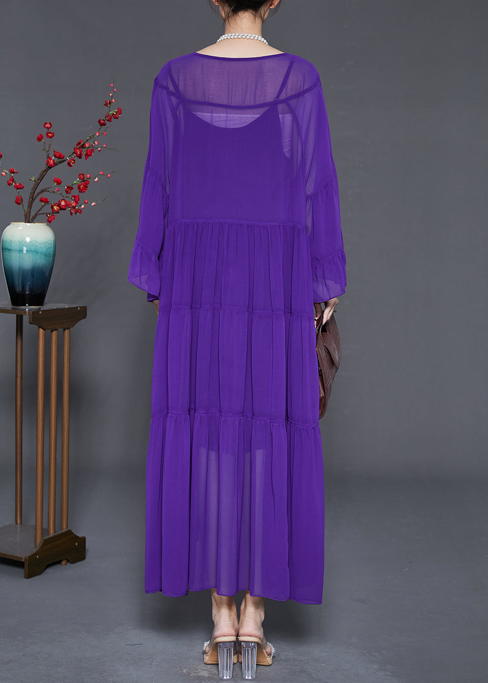 Beautifully Crafted Dress in a Classic Style