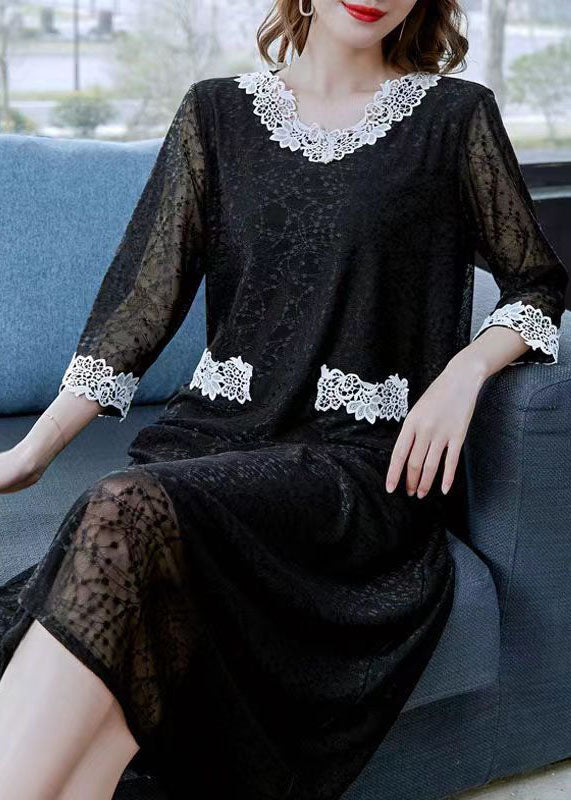 Well Tailored Dress with a Graceful Silhouette