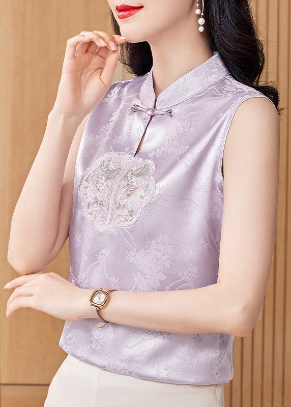 Well Tailored Garment with a Graceful Silhouette