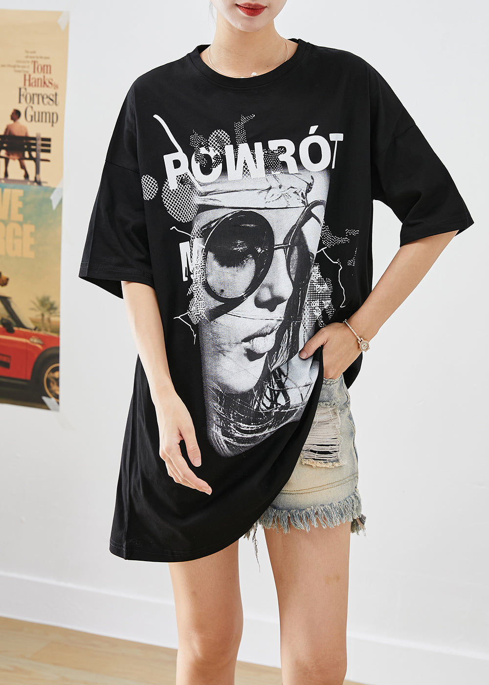 Well Tailored Top with a Graceful Silhouette
