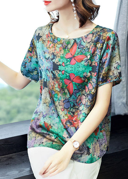 A Vintage Style Top with Delicate Timeless Details