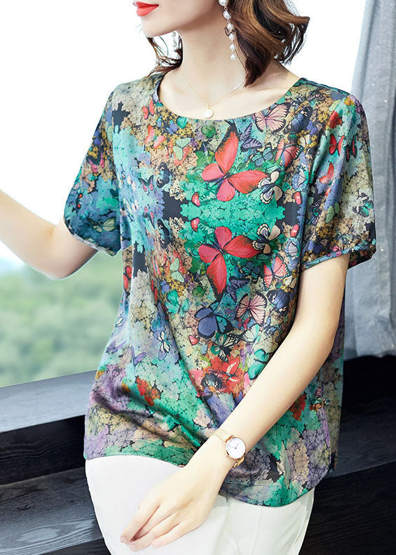 A Vintage Style Top with Delicate Timeless Details