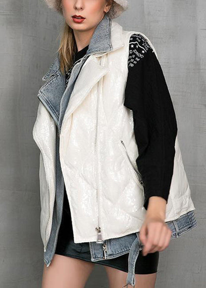 Effortlessly Elegant Coat with a Timeless Design