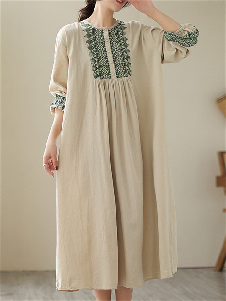 Well Tailored Dress with a Graceful Silhouette