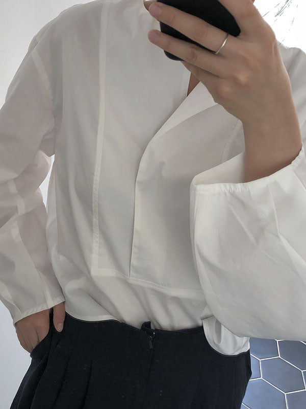 Effortlessly Elegant Shirt with a Timeless Design