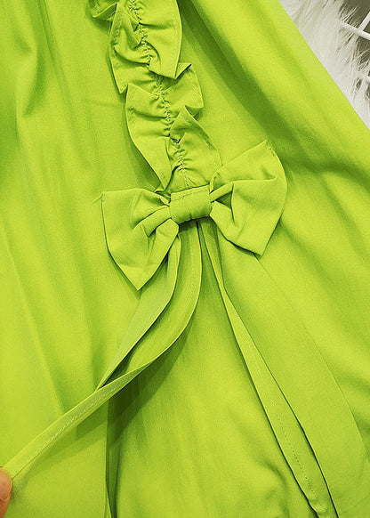 Effortlessly Elegant Garment with a Timeless Design