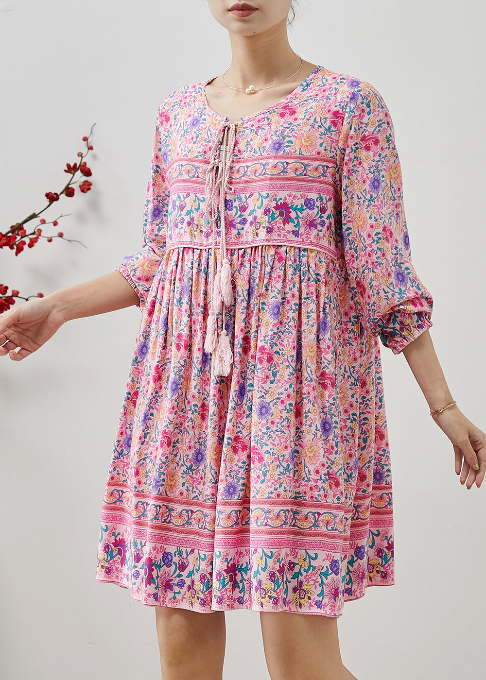 Gracefully Styled Dress for Any Occasion