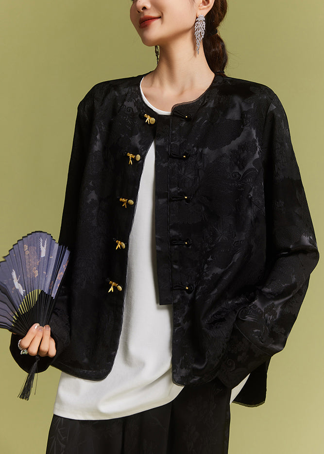 Effortlessly Elegant Coat with a Timeless Design