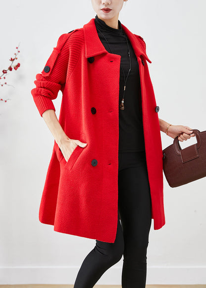 Well Tailored Coat with a Graceful Silhouette
