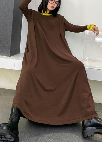 Well Tailored Sweater with a Graceful Silhouette