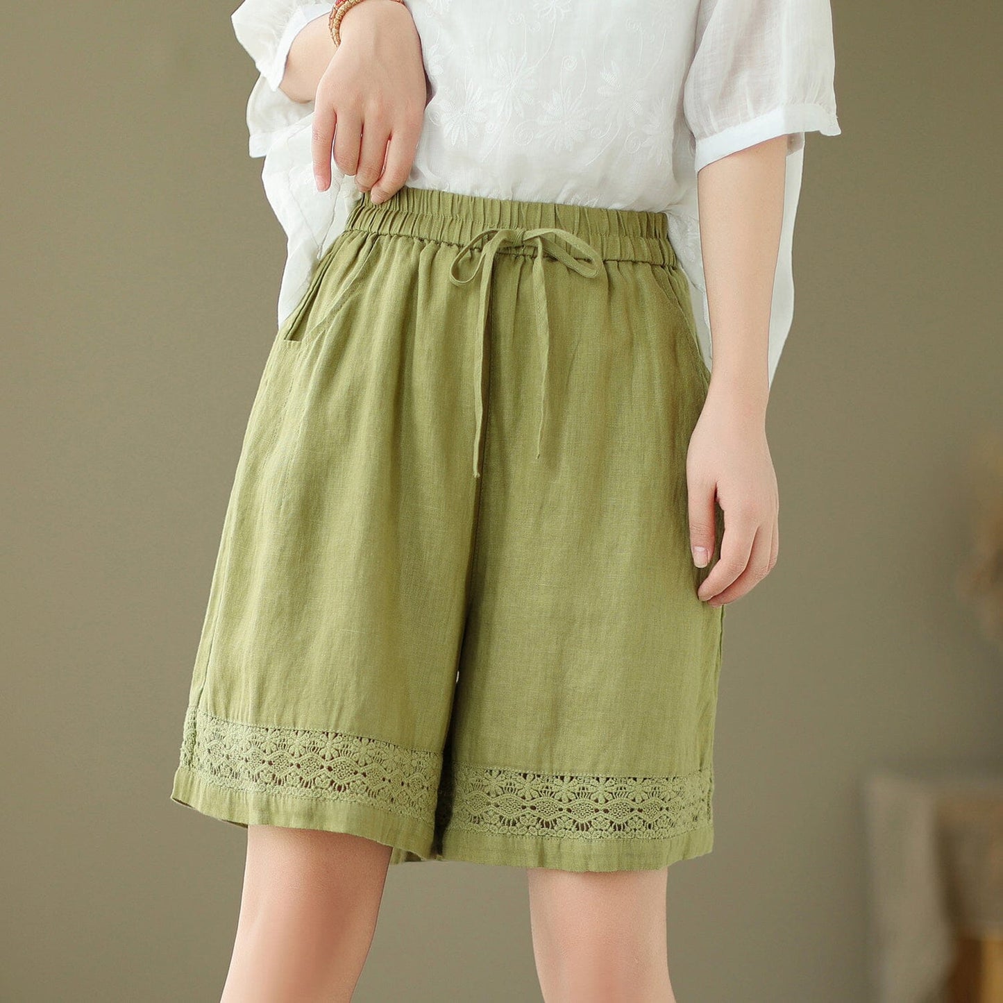 Well Tailored Garment with a Graceful Silhouette