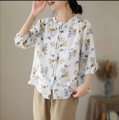 Gracefully Styled Blouse for Any Occasion